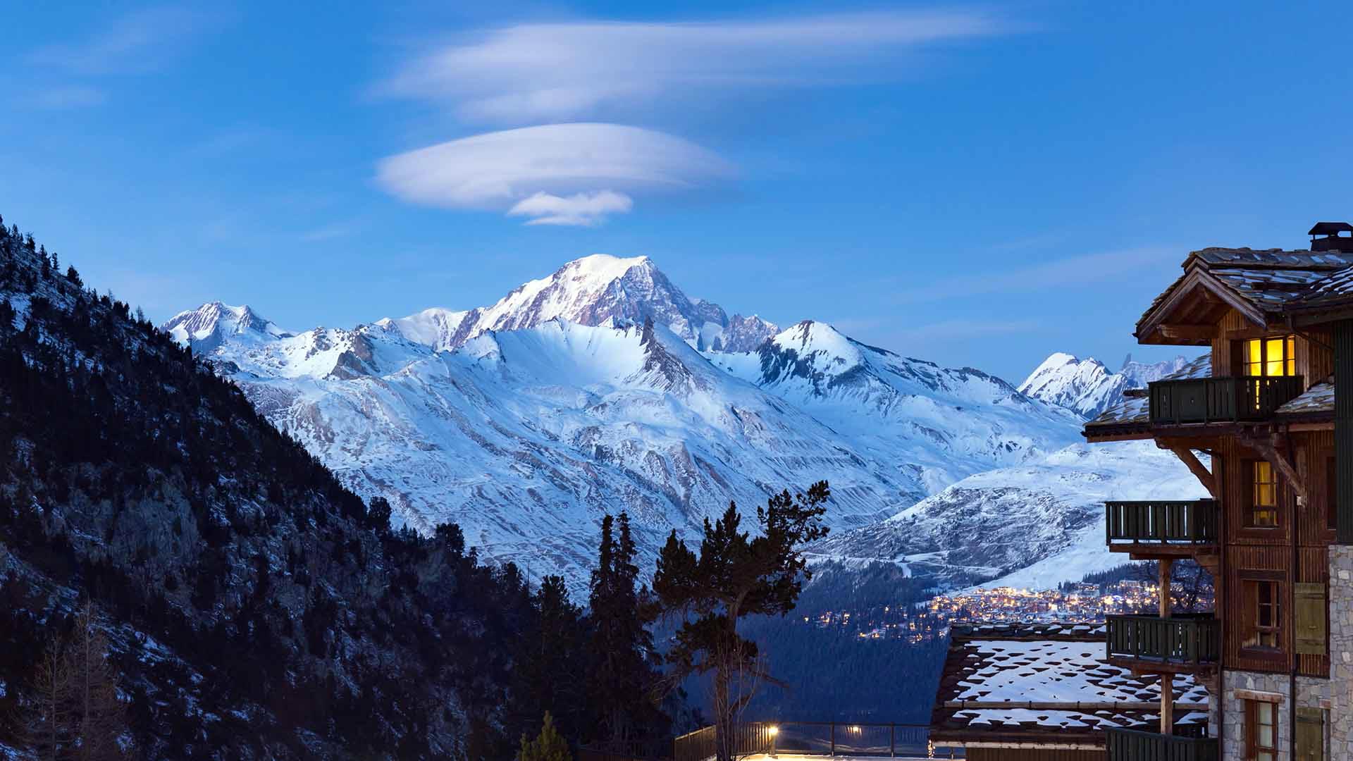 Travel to Mont Blanc, if you Love Trekking, Mountains & Nature