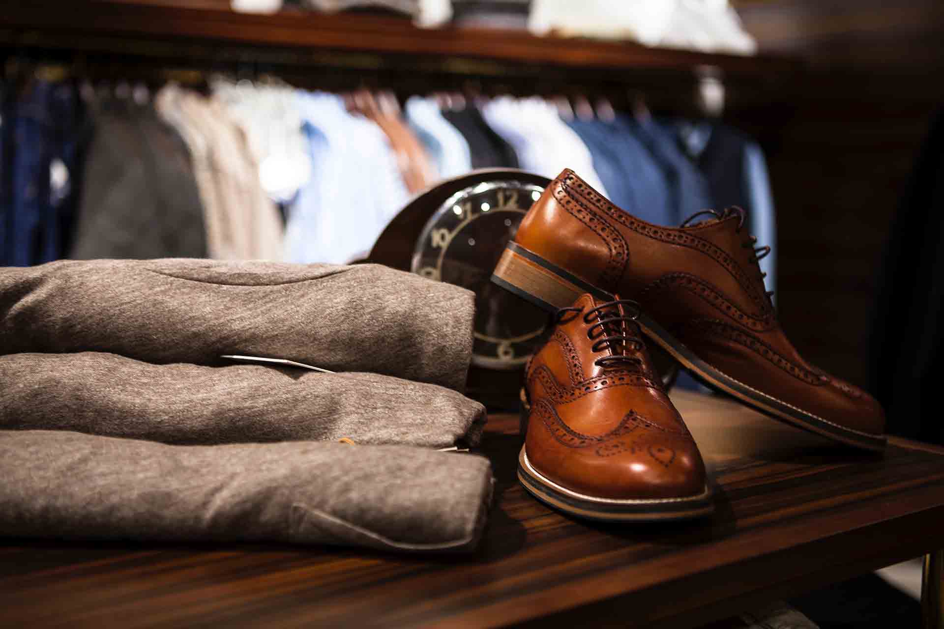 What Color Shoes to Wear with Your Suit? | AiCrow